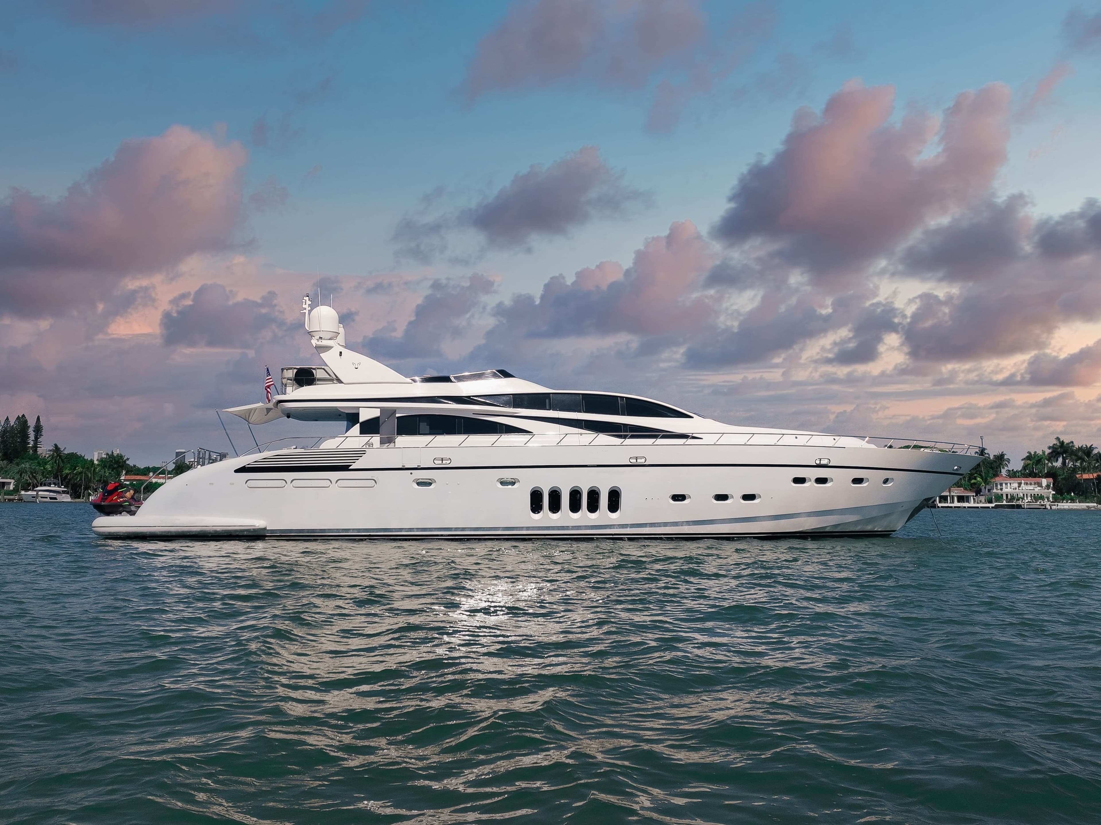 105 ft Leopard Superyacht carpediem II - Media 8
