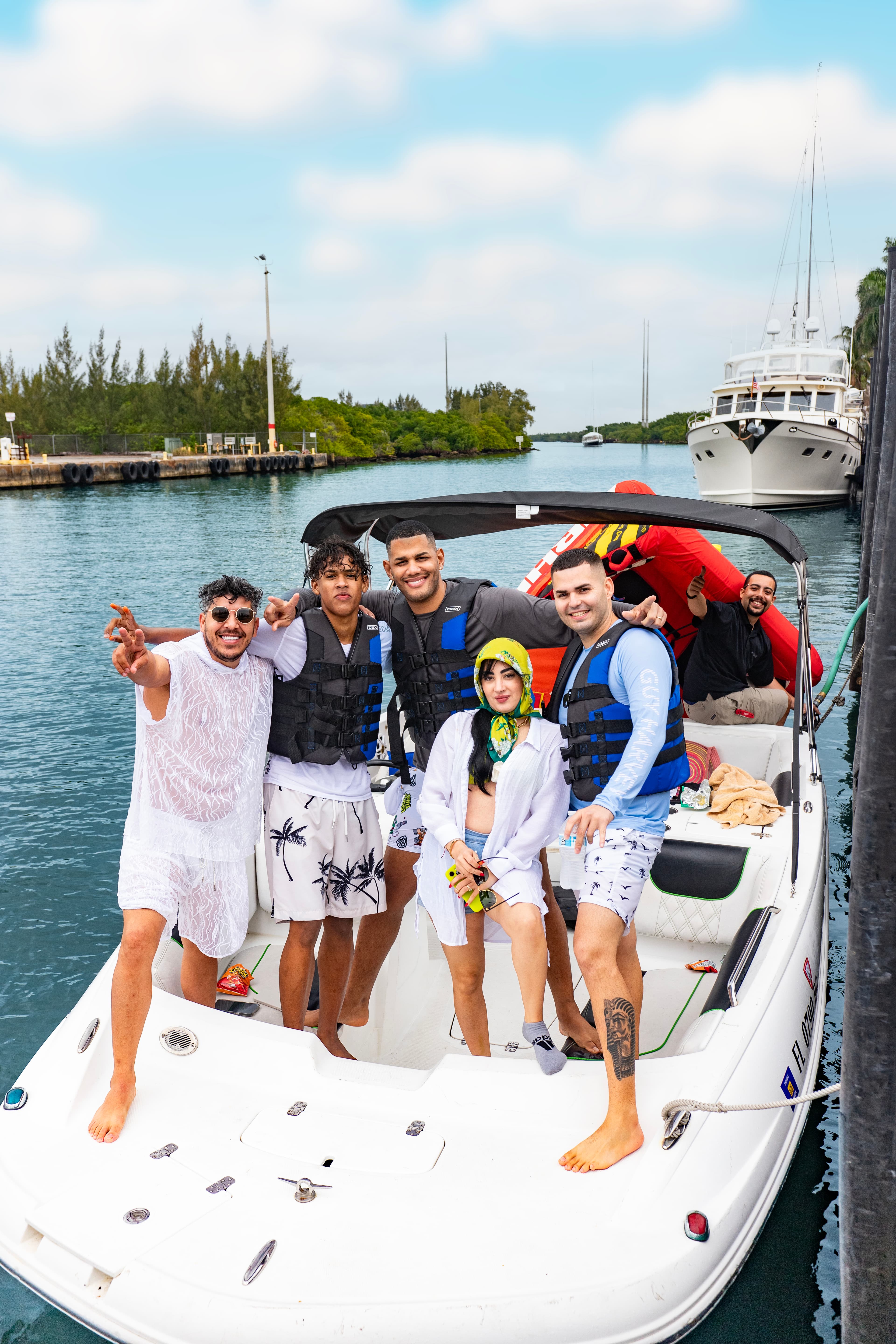 Tubing in Fort Lauderdale - Media 3