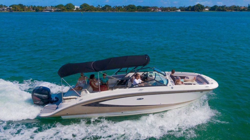 Best 5 Boat Safety Tips When Operating a Boat Rental in Miami