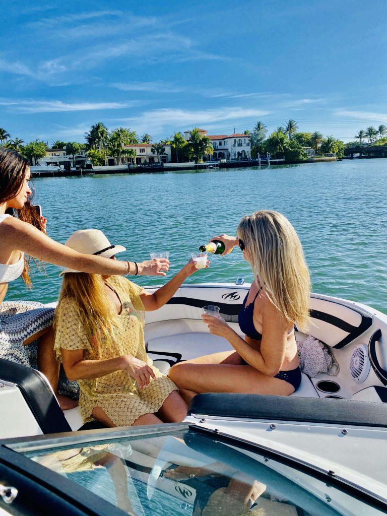 Best Boat Rental Options for Private Parties in Miami